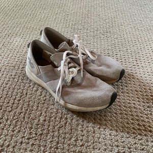 New Balance Fuel Core Size 8.5